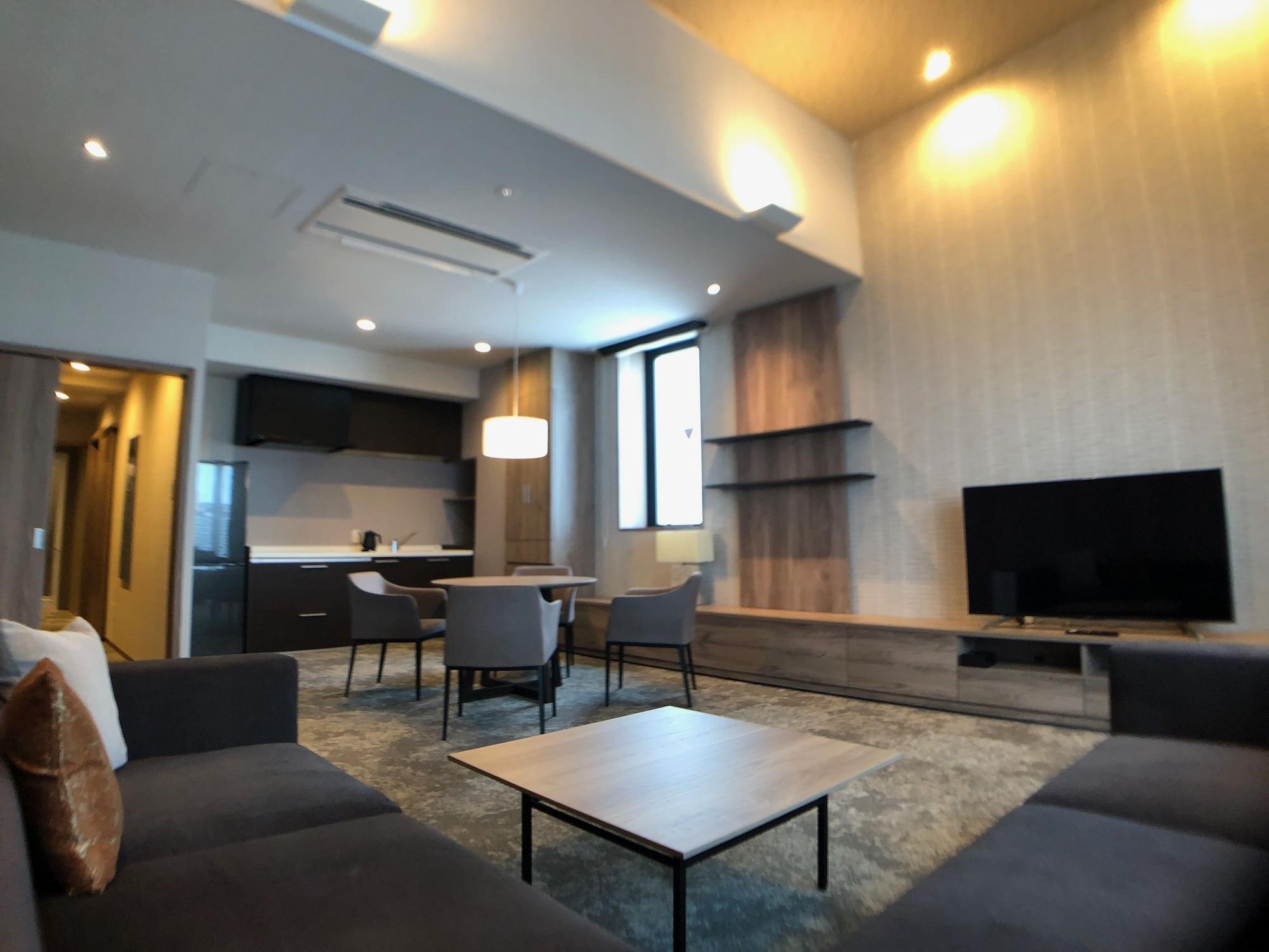 Nakafurano Winery Hotel And Condominium Hitohana מראה חיצוני תמונה