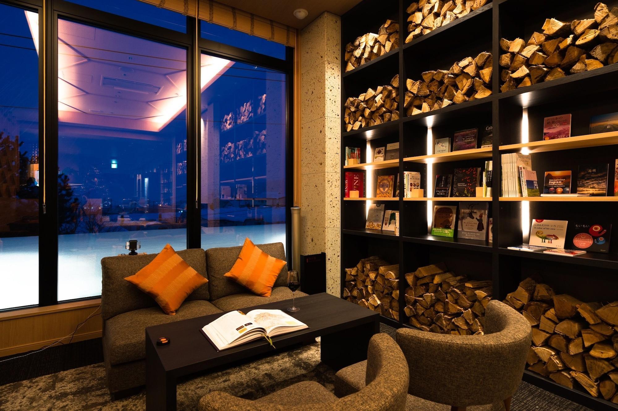 Nakafurano Winery Hotel And Condominium Hitohana מראה חיצוני תמונה